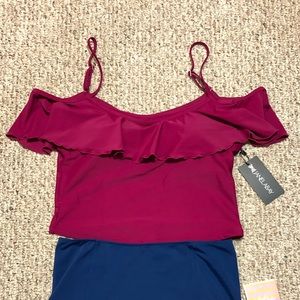 Large Janela Bay off the shoulder swim top